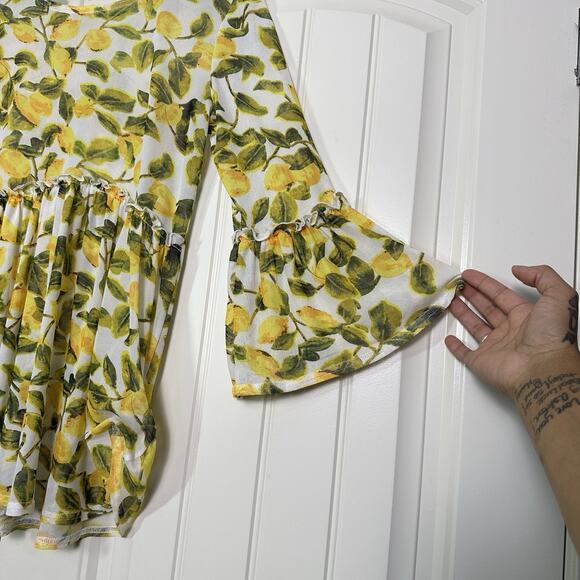 Mishca Sheer Mesh All Over Lemon Print Peplum Top Womens Sz S Stretch Whimsical - Picture 3 of 7